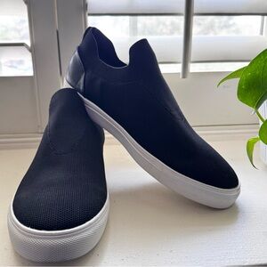 NEW Blondo Men's Kingsley Waterproof Slip-On Sneaker Size 8.5